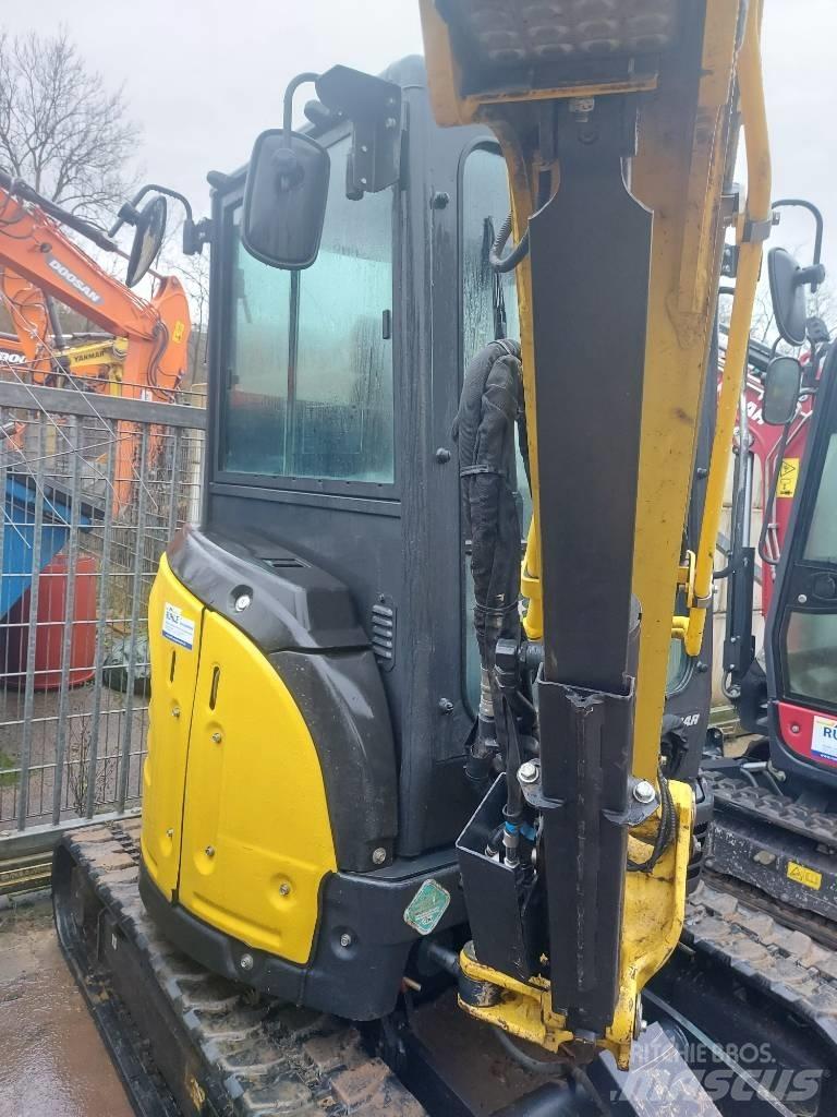 Yanmar Vio 33 소형 굴삭기 7톤 미만