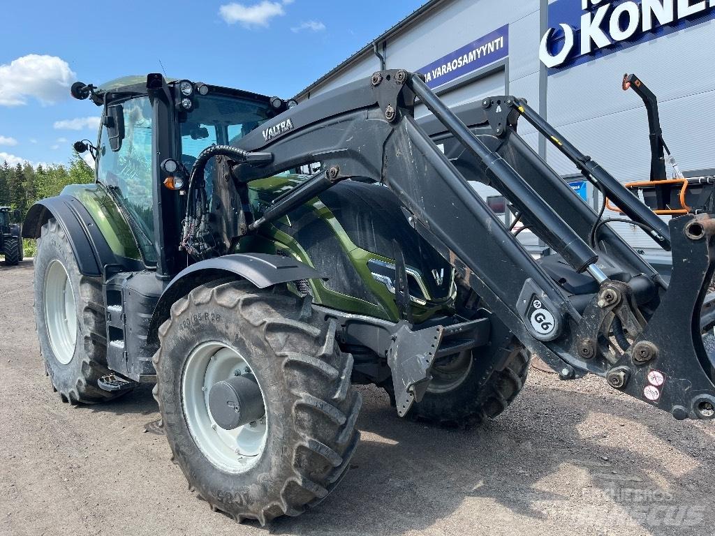 Valtra T 145 트랙터