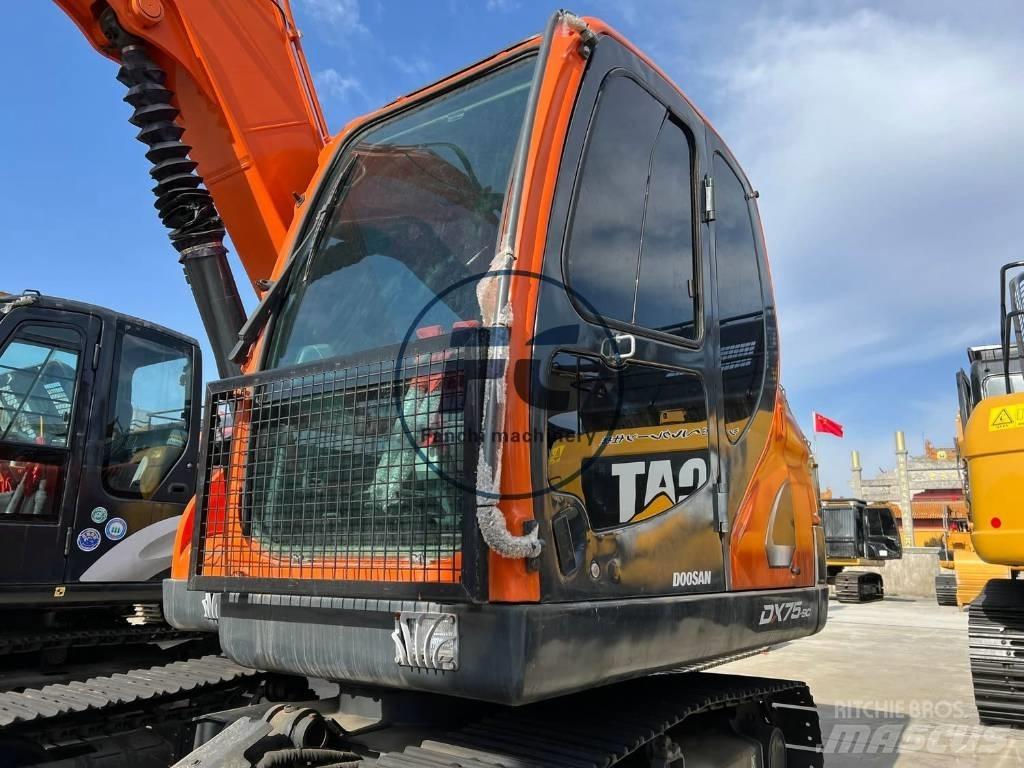 Doosan DX 75-9 C 대형 굴삭기 29톤 이상