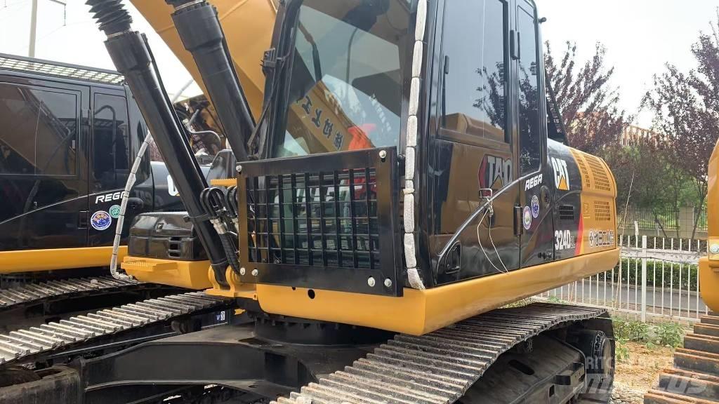 CAT 324 대형 굴삭기 29톤 이상
