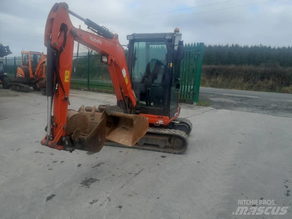 Kubota U 27-4 소형 굴삭기 7톤 미만