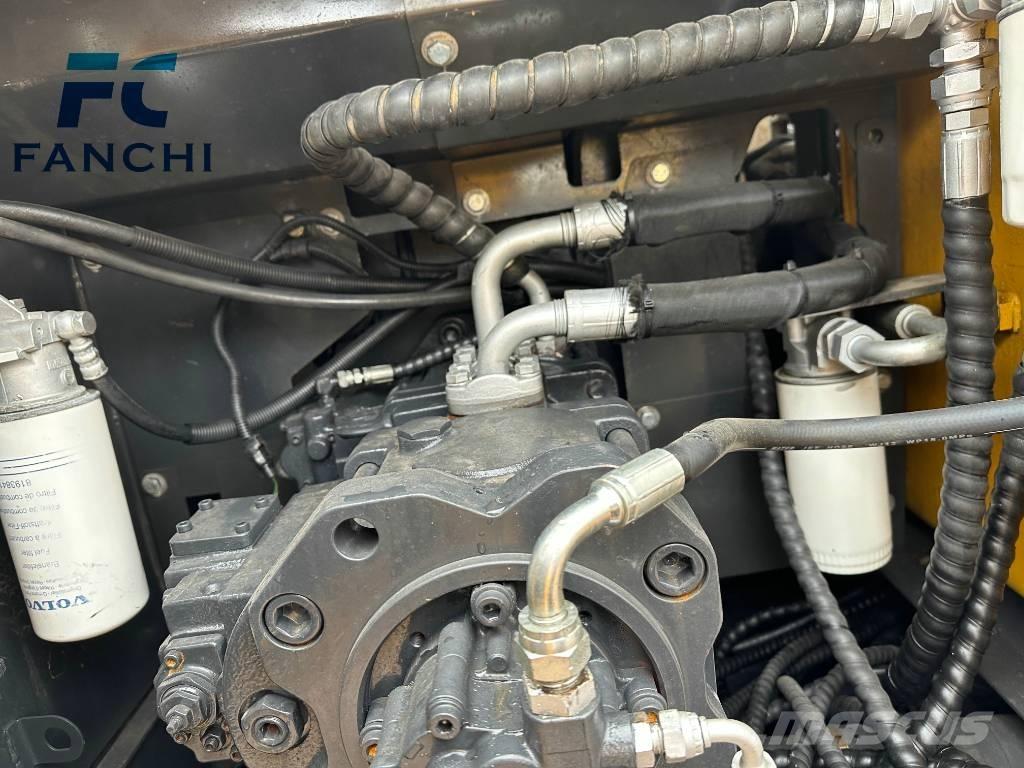 Volvo EC 290 대형 굴삭기 29톤 이상