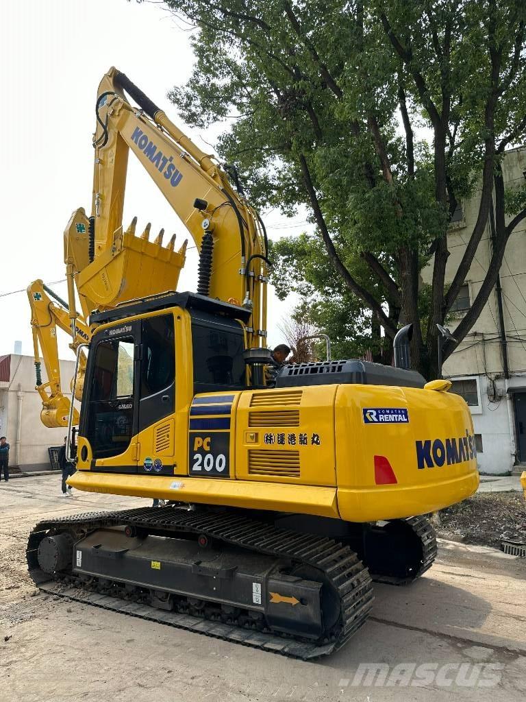 Komatsu PC 200-8N1 중형굴삭기 7톤-28톤