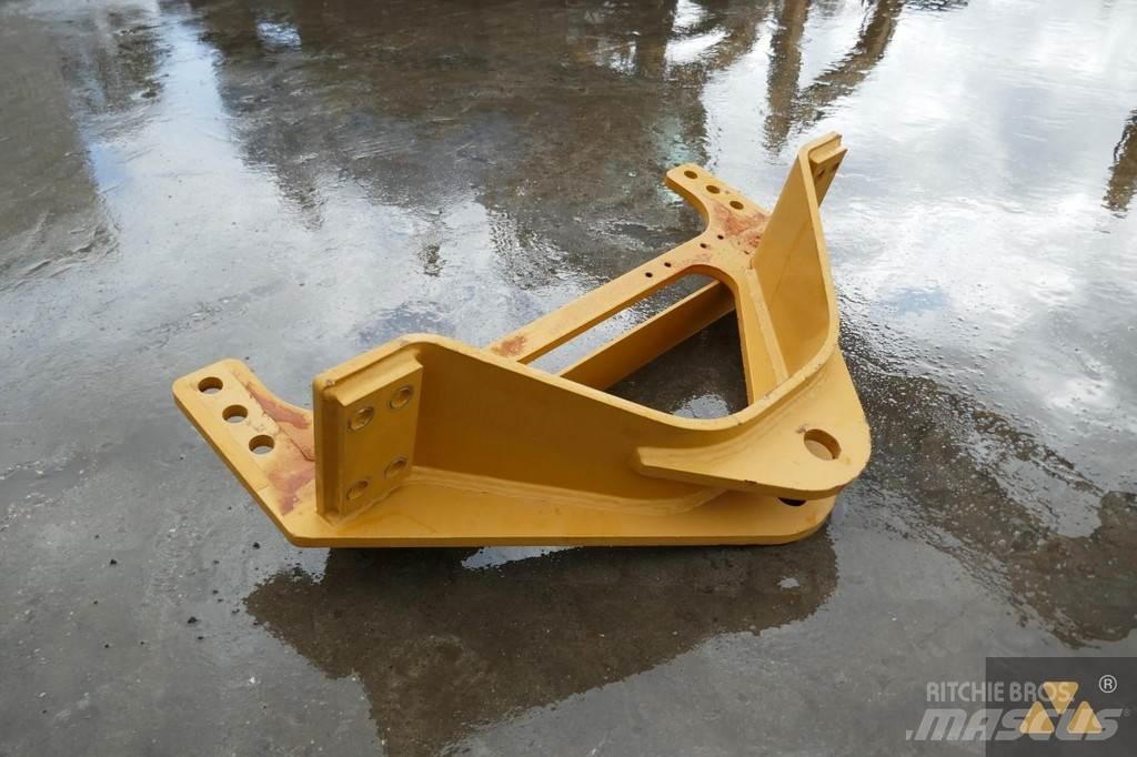 CAT 140M3 Drawbar 운송 장비 - 기타