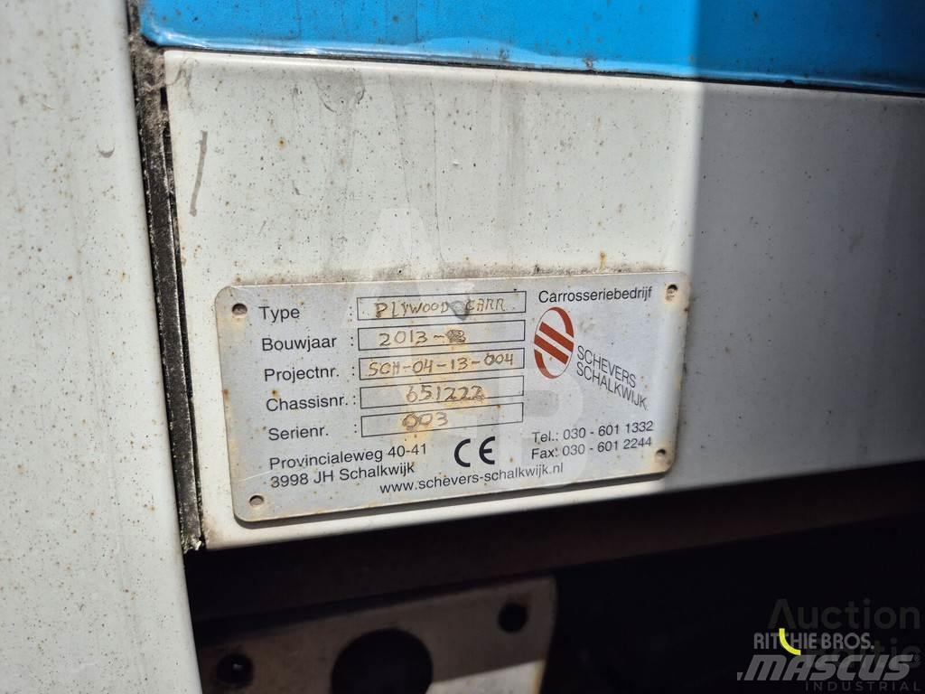 Volvo FL240 탑차 트럭