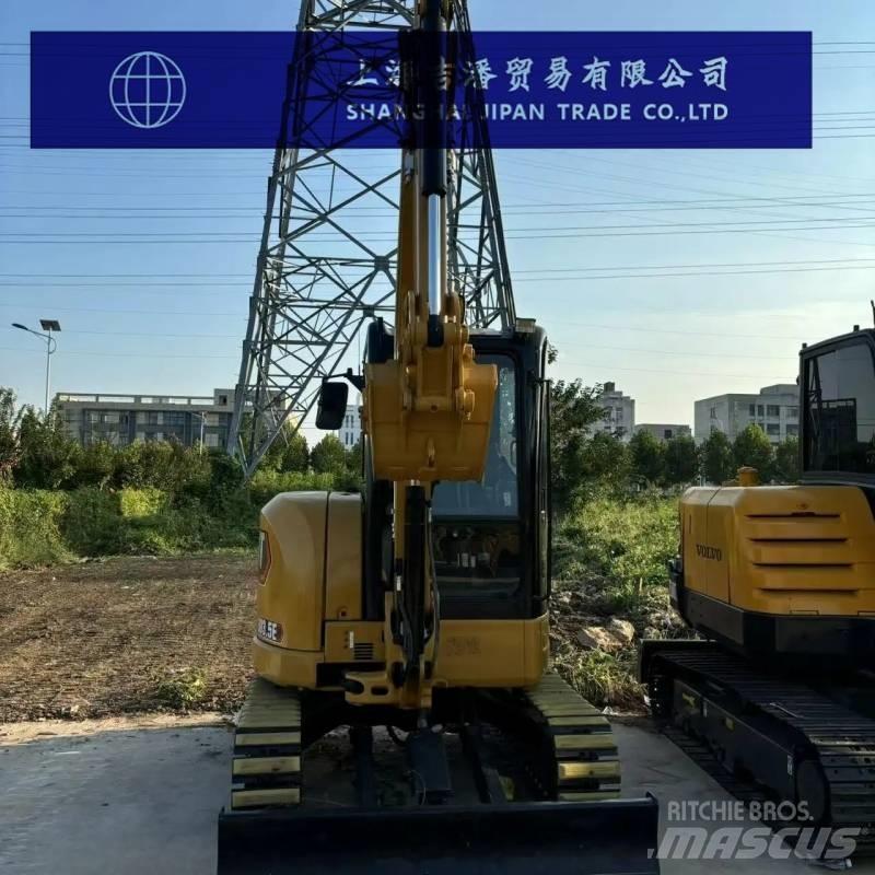 CAT 303.5 E 소형 굴삭기 7톤 미만