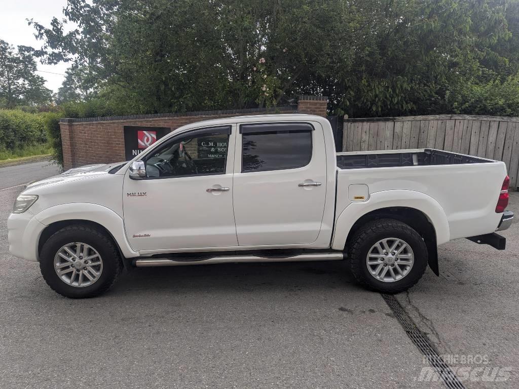 Toyota Hilux 픽업/드롭사이드