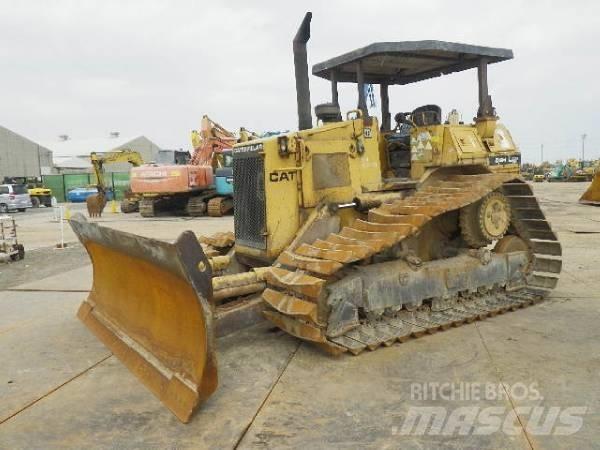 CAT DH4 크롤러 도저
