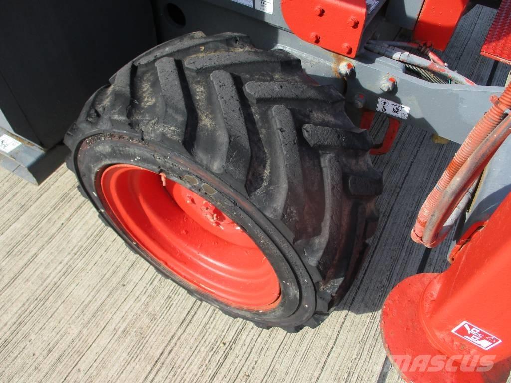 SkyJack SJ 6832 RT 가위형 리프트