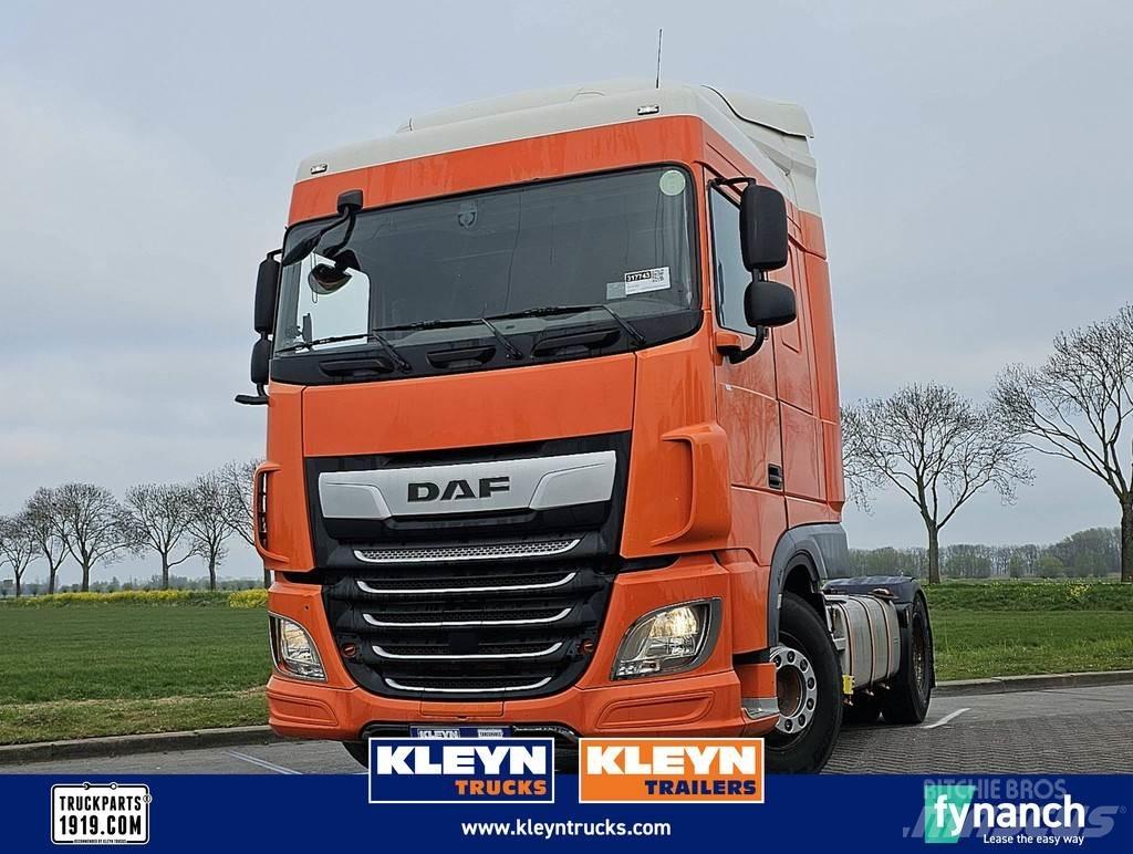 DAF XF 450 트랙터 유닛