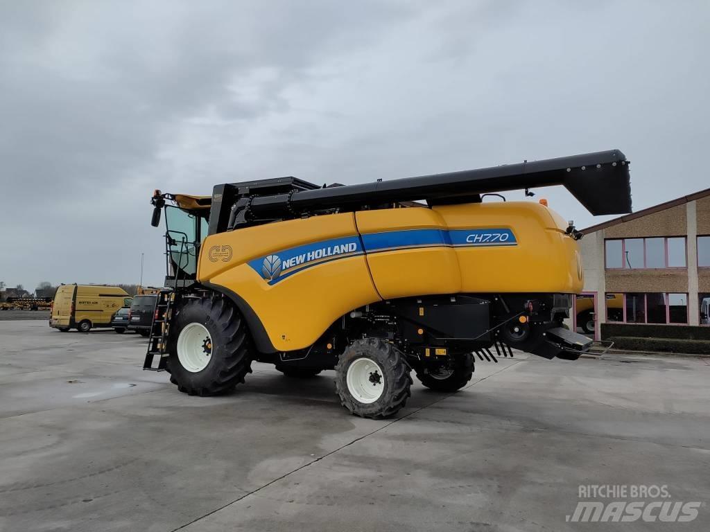 New Holland CH7.70 콤바인 수확기