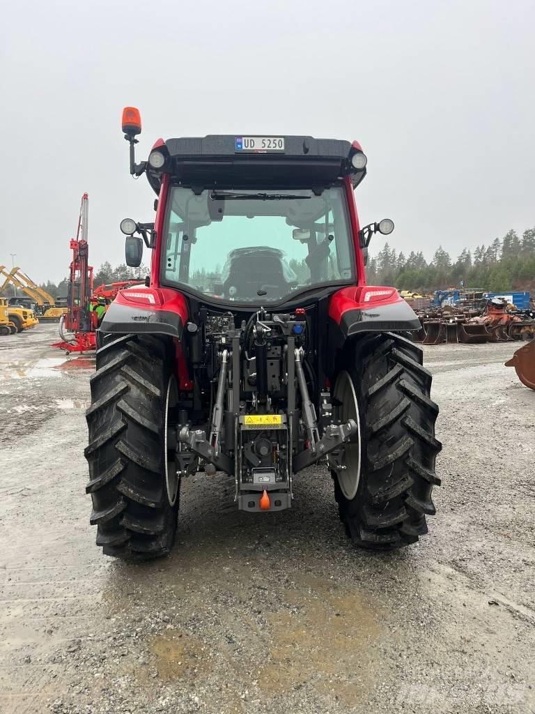 Valtra A 95 트랙터