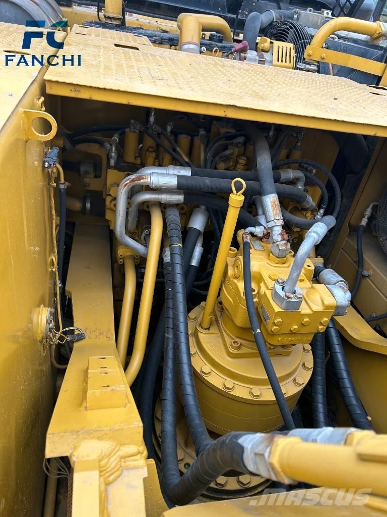 CAT 325 D 대형 굴삭기 29톤 이상