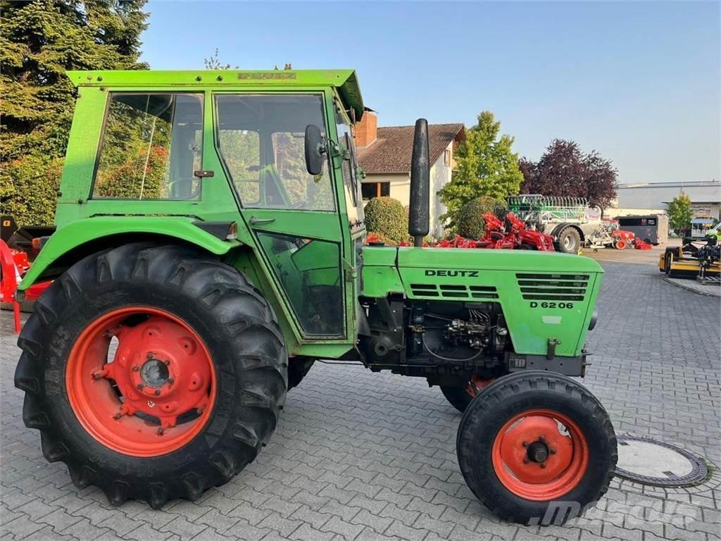 Deutz-Fahr D 62 06 트랙터