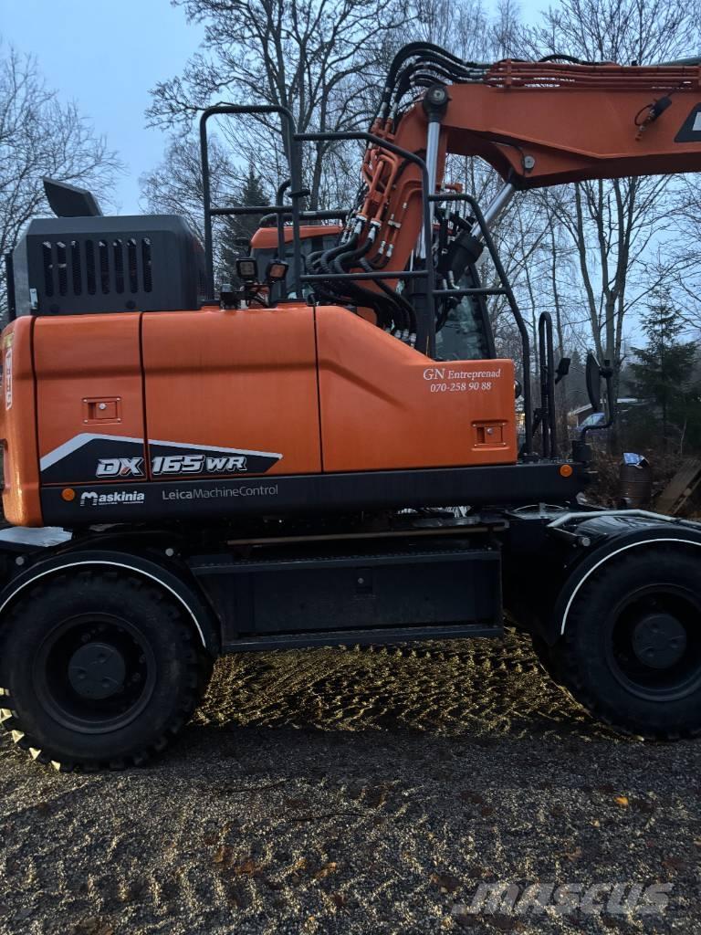 Doosan DX 165 W-7  휠 굴삭기
