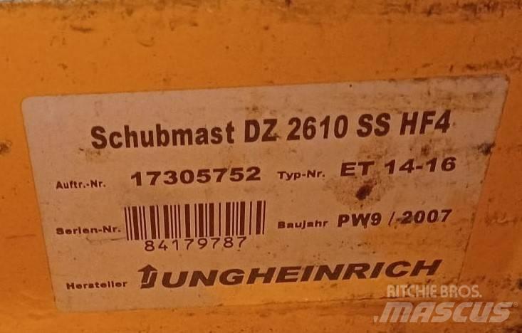 Jungheinrich ETV 214 리치 트럭