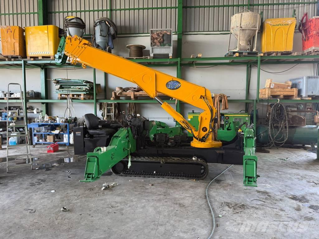 Unic URW 506 CDE 미니 크레인