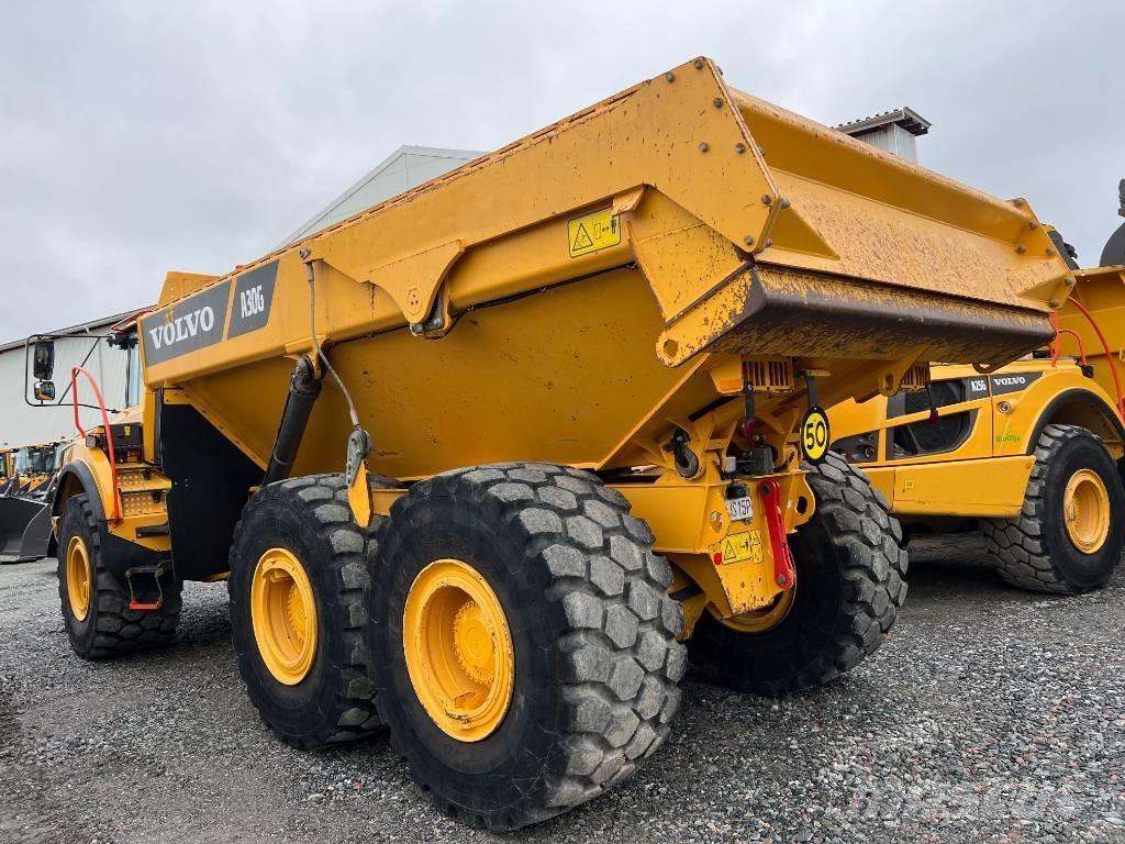 Volvo A30G 연결식 홀러
