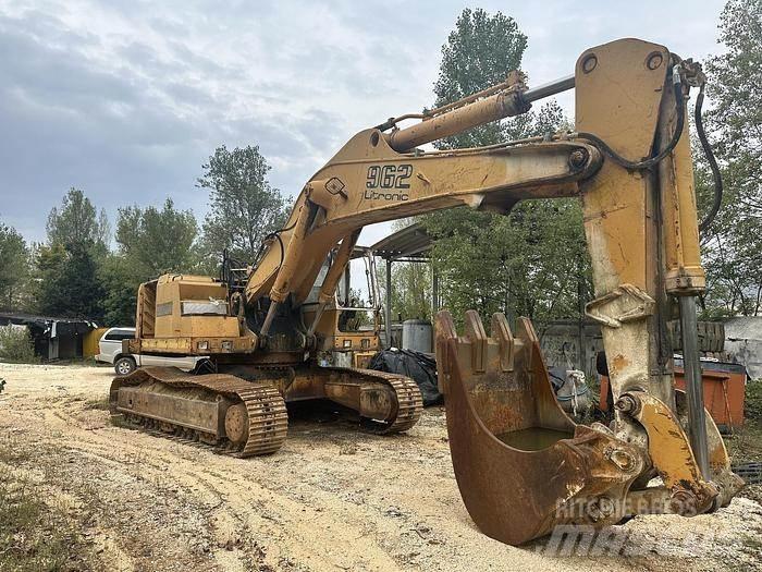 Liebherr 962 특수 굴삭기