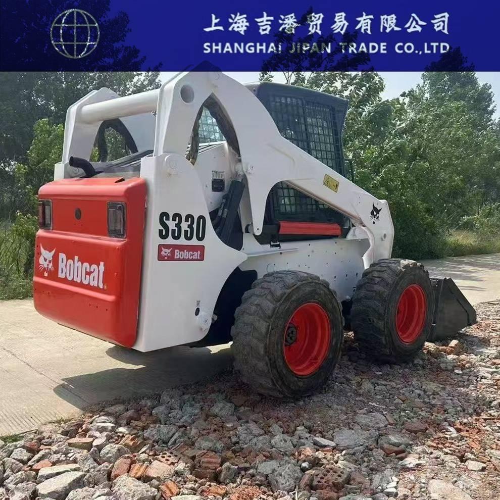 Bobcat S 330  스키드로더