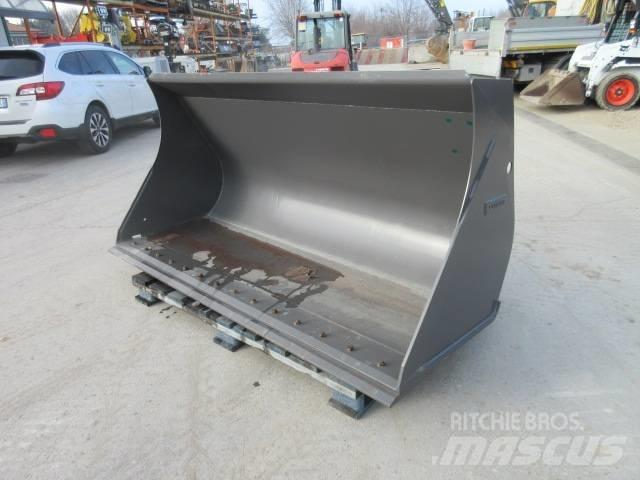 Volvo L 45 버켓
