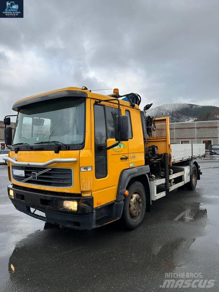 Volvo FL 250 크레인 트럭