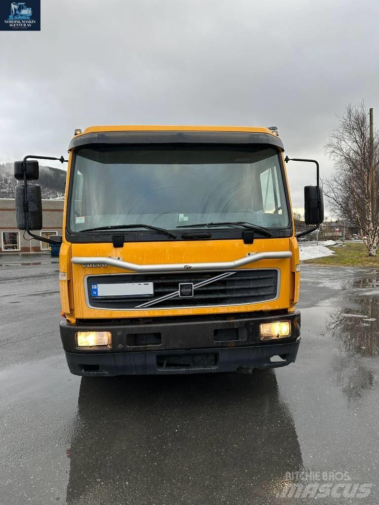 Volvo FL 250 크레인 트럭