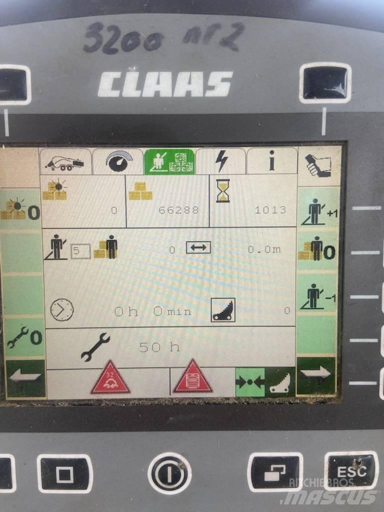 CLAAS Qvadrant 3200 각형 곤포기