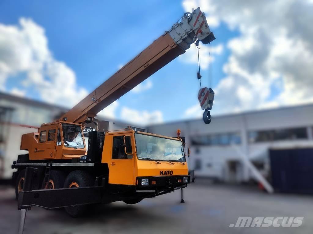 Kato KA 400 E A/T 크레인
