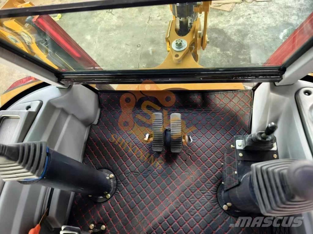 CAT 420 F 백호로더