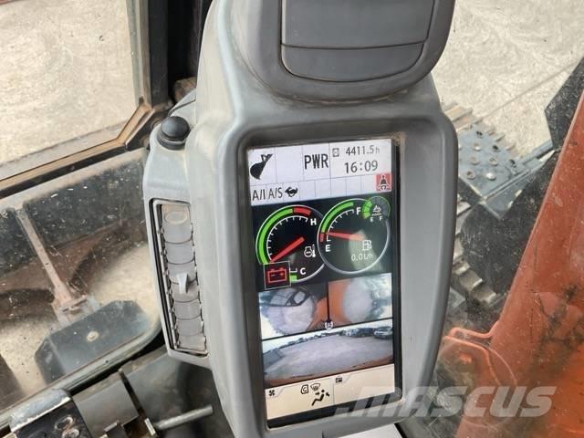 Hitachi ZX 135 US-6 대형 굴삭기 29톤 이상