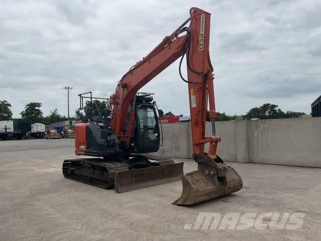 Hitachi ZX 135 US-6 대형 굴삭기 29톤 이상