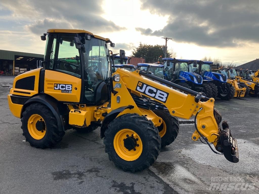 JCB TM220 Agri 농업용 텔레 핸들러