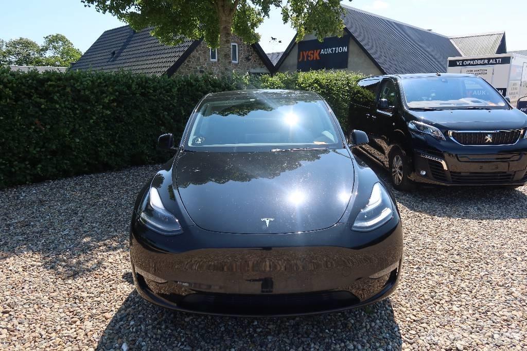 Tesla Model Y 자동차