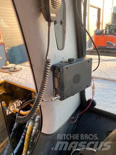 JCB JS160LC 대형 굴삭기 29톤 이상