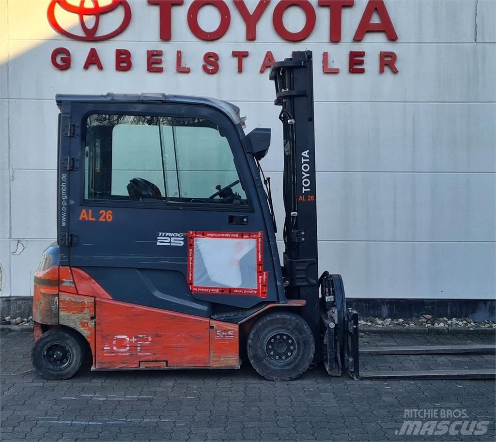 Toyota 8FBMT25 전동 지게차