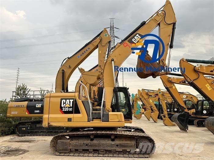CAT 320GC 대형 굴삭기 29톤 이상