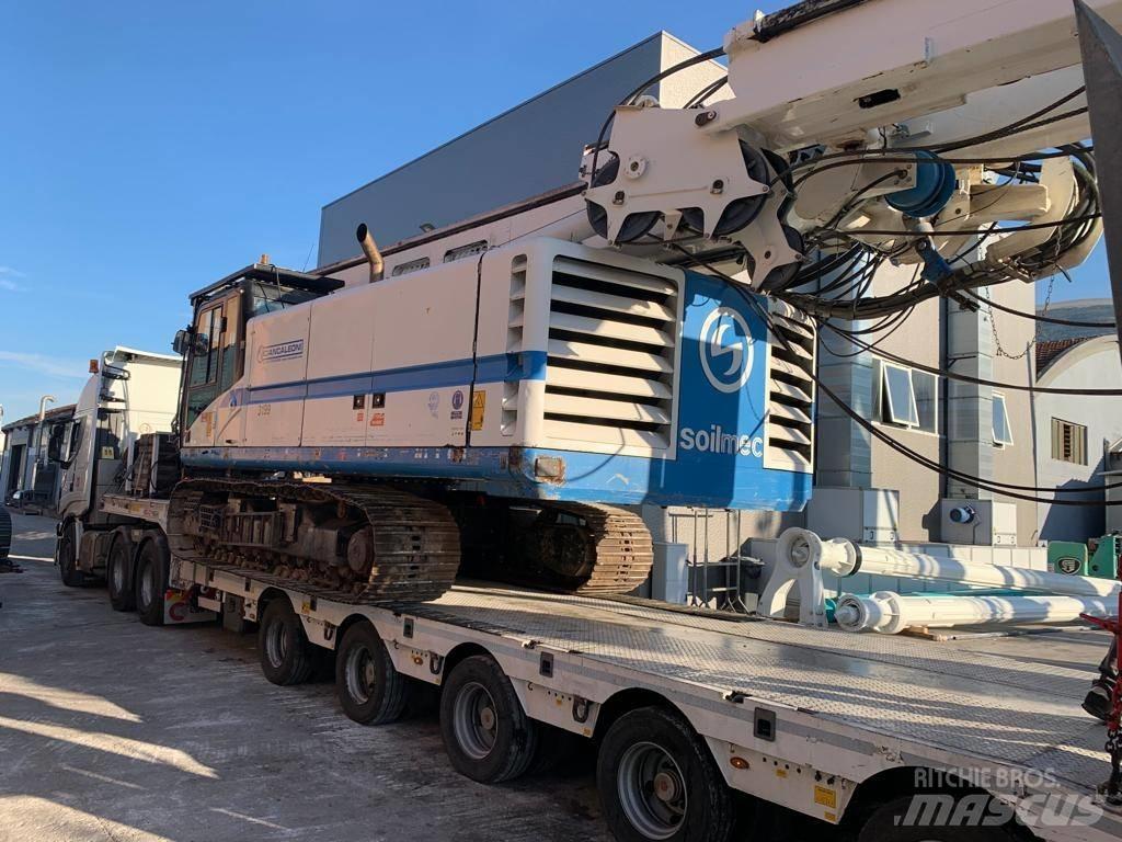 Soilmec SF65 CFA 말뚝설치기