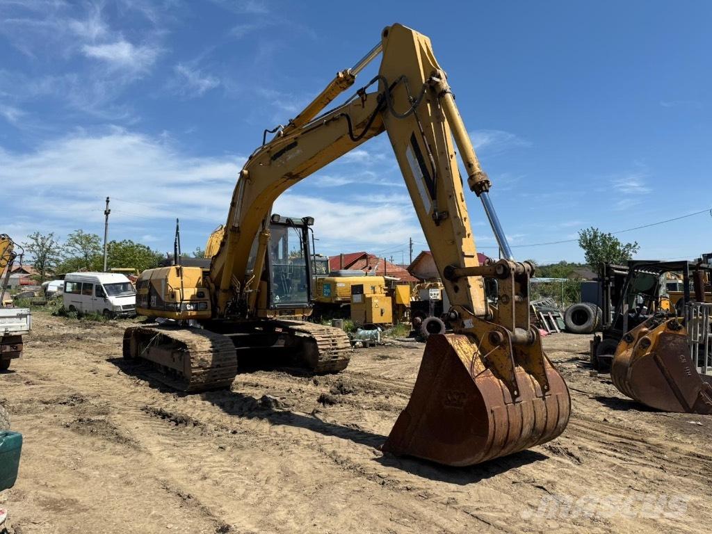 CAT 318 트랙, 체인 및 언더캐리지