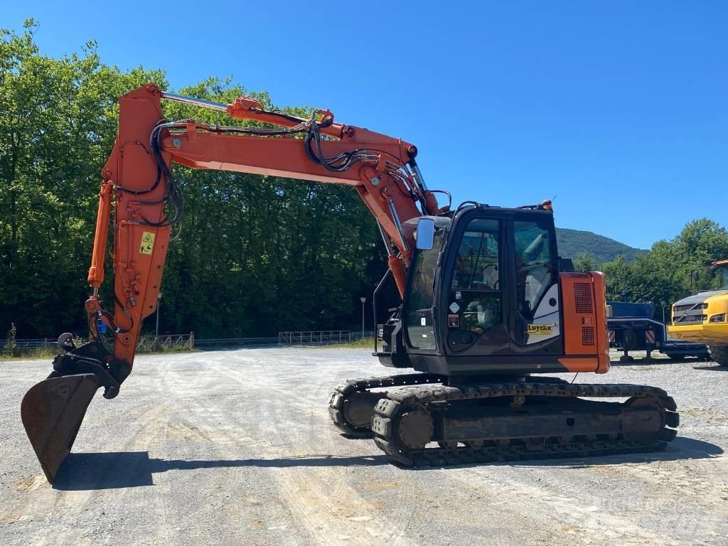 Hitachi ZX 135 US-6 대형 굴삭기 29톤 이상
