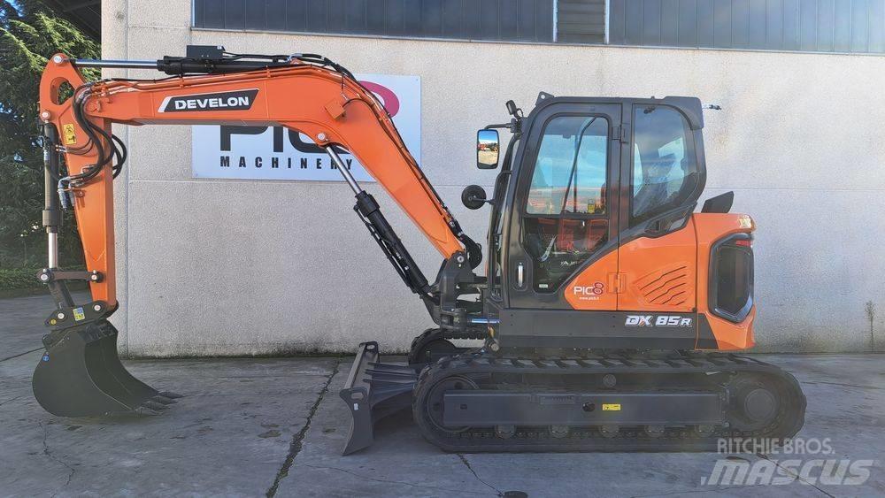 Develon DX 85 R-7 중형굴삭기 7톤-28톤