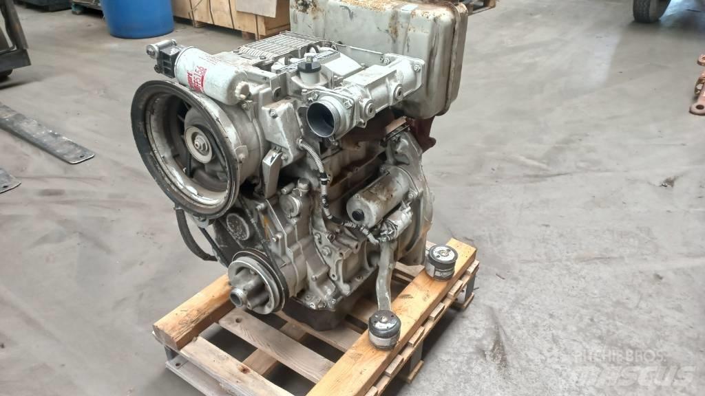 Deutz F2L1011F 엔진