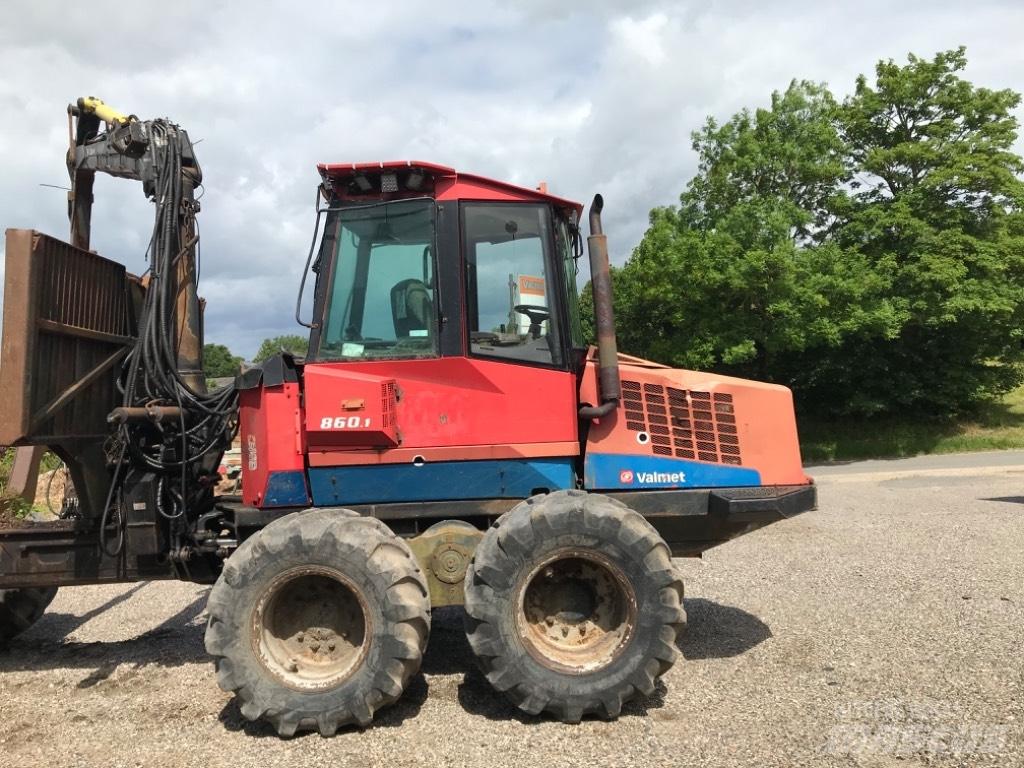 Valmet 860.1 원목 포워더