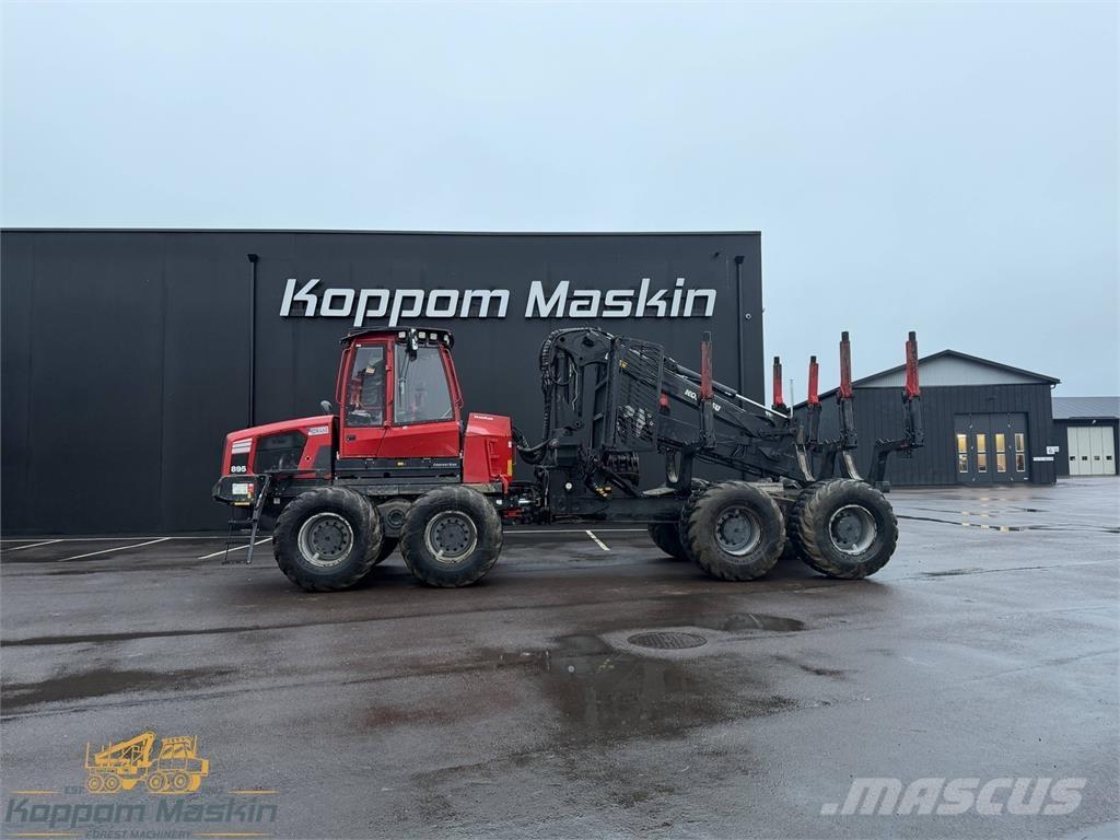Komatsu 895 원목 포워더