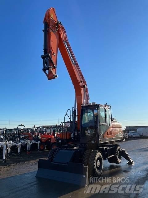 Doosan DX210W-7  휠 굴삭기