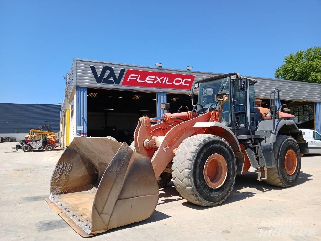 Hitachi ZW 310  휠로우더