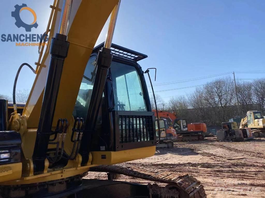 CAT 325 D 대형 굴삭기 29톤 이상