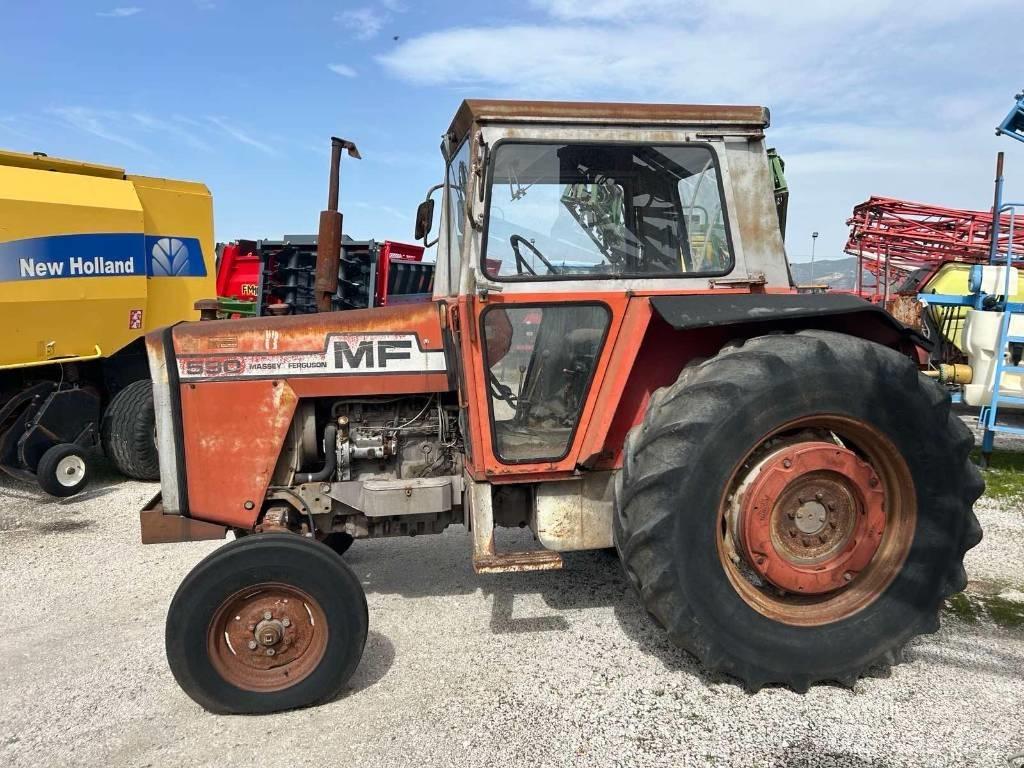 Massey Ferguson 590 트랙터