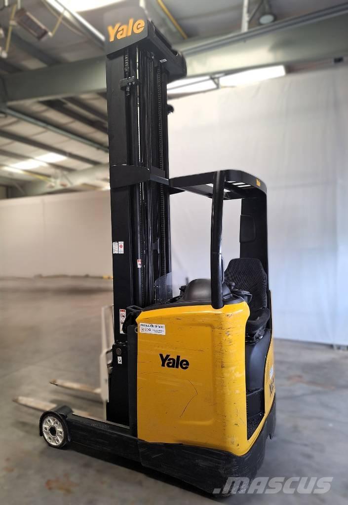 Yale MR 14 리치 트럭