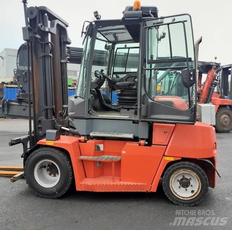 Kalmar DCG55-6 디젤 지게차